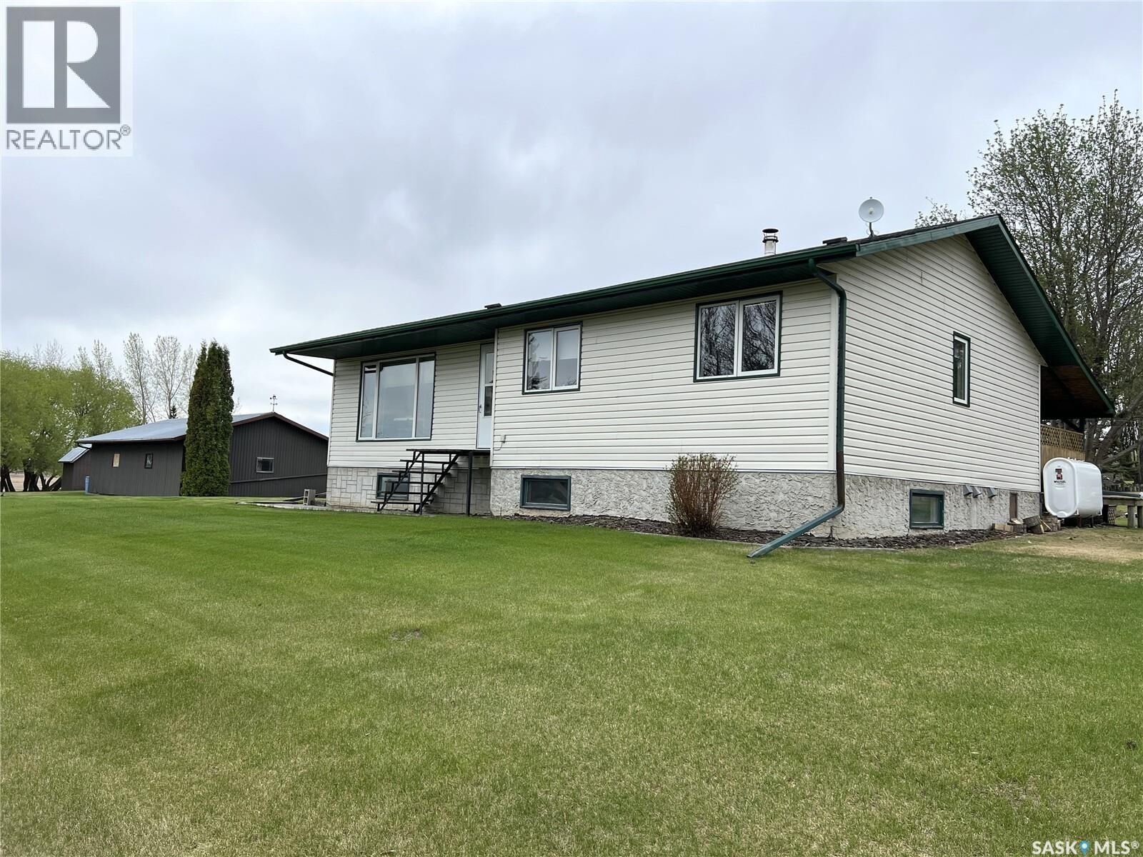 Property Photo: Twidale Acreage SK S9X 1Z5