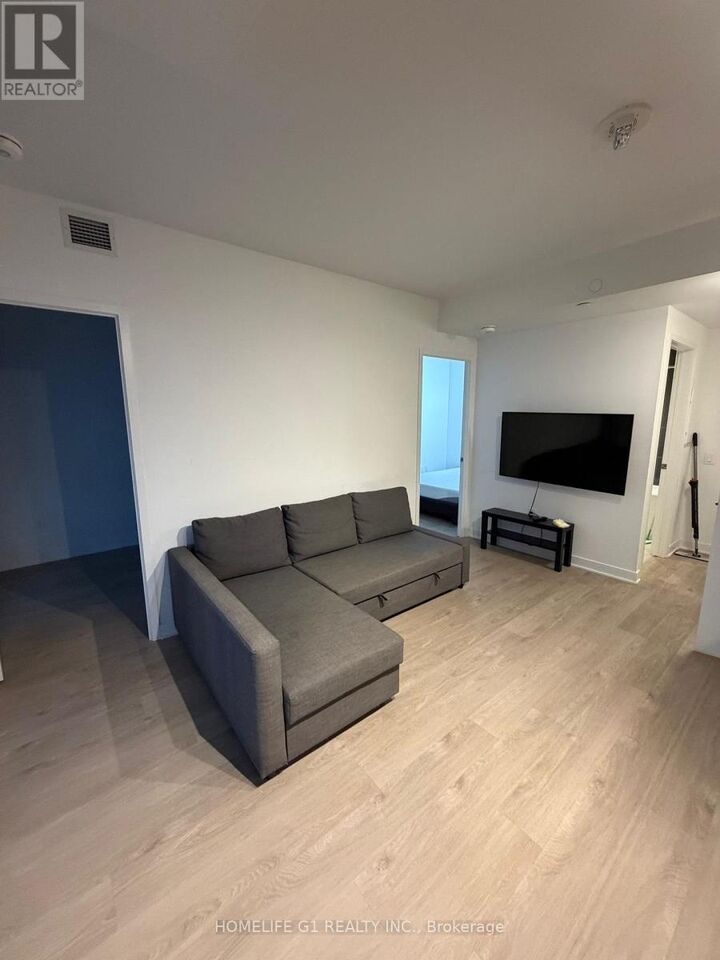Property Photo:  3900 Confederation Parkway 1309  ON L5B 4M6 