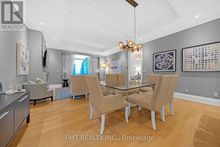 Property Photo:  311 Bay Street 4106  ON M5H 4G5 