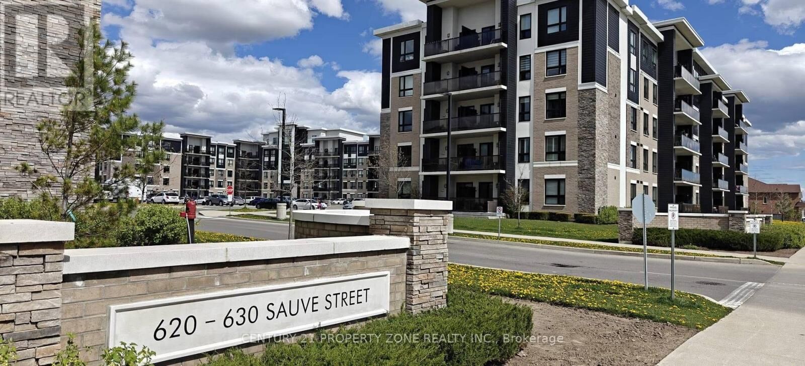 Property Photo:  630 Sauve Street 508  ON L9T 8M4 