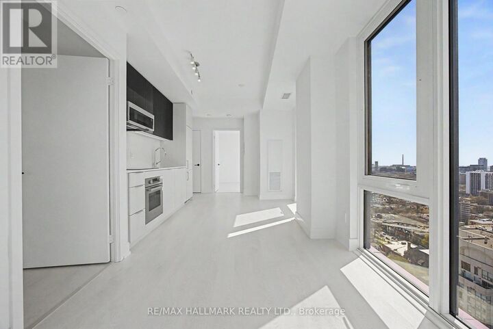 Property Photo:  308 Jarvis Street 2703  ON M5B 0E3 