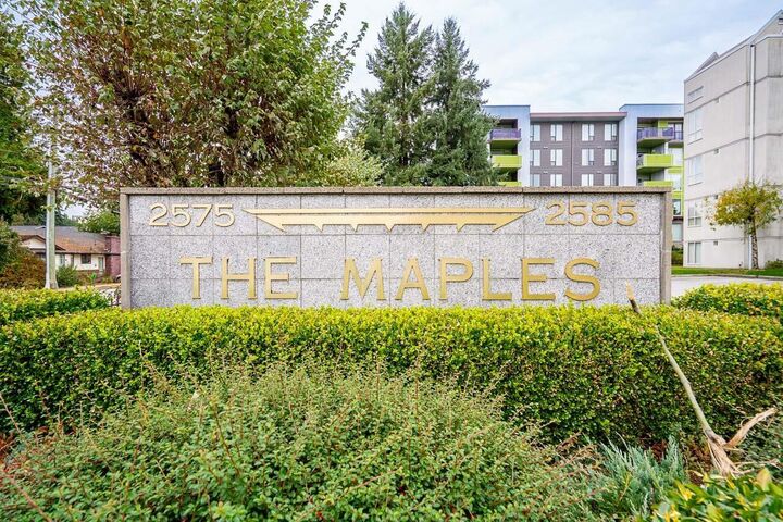 Property Photo:  2575 Ware Street 401  BC V2S 3E2 