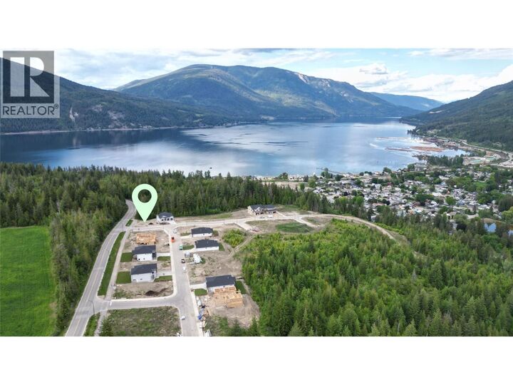 Property Photo:  4201 69 Avenue Northeast  BC V0E 1K0 
