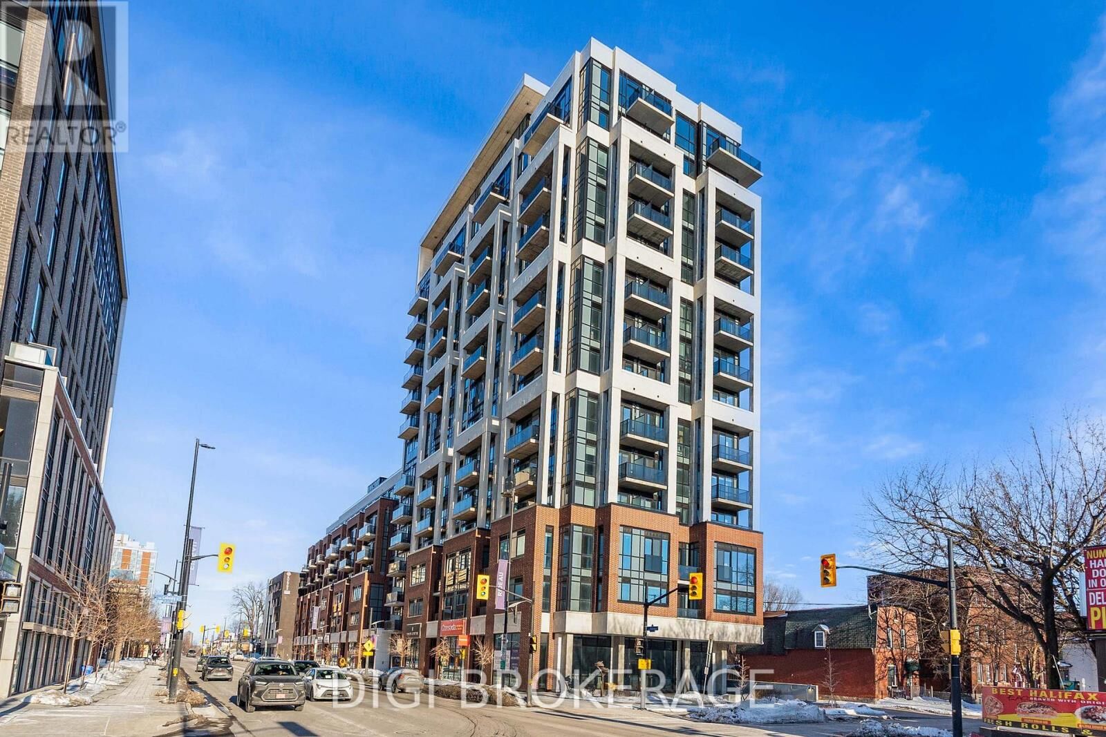 Property Photo:  560 Rideau Street 413  ON K1N 5Z8 