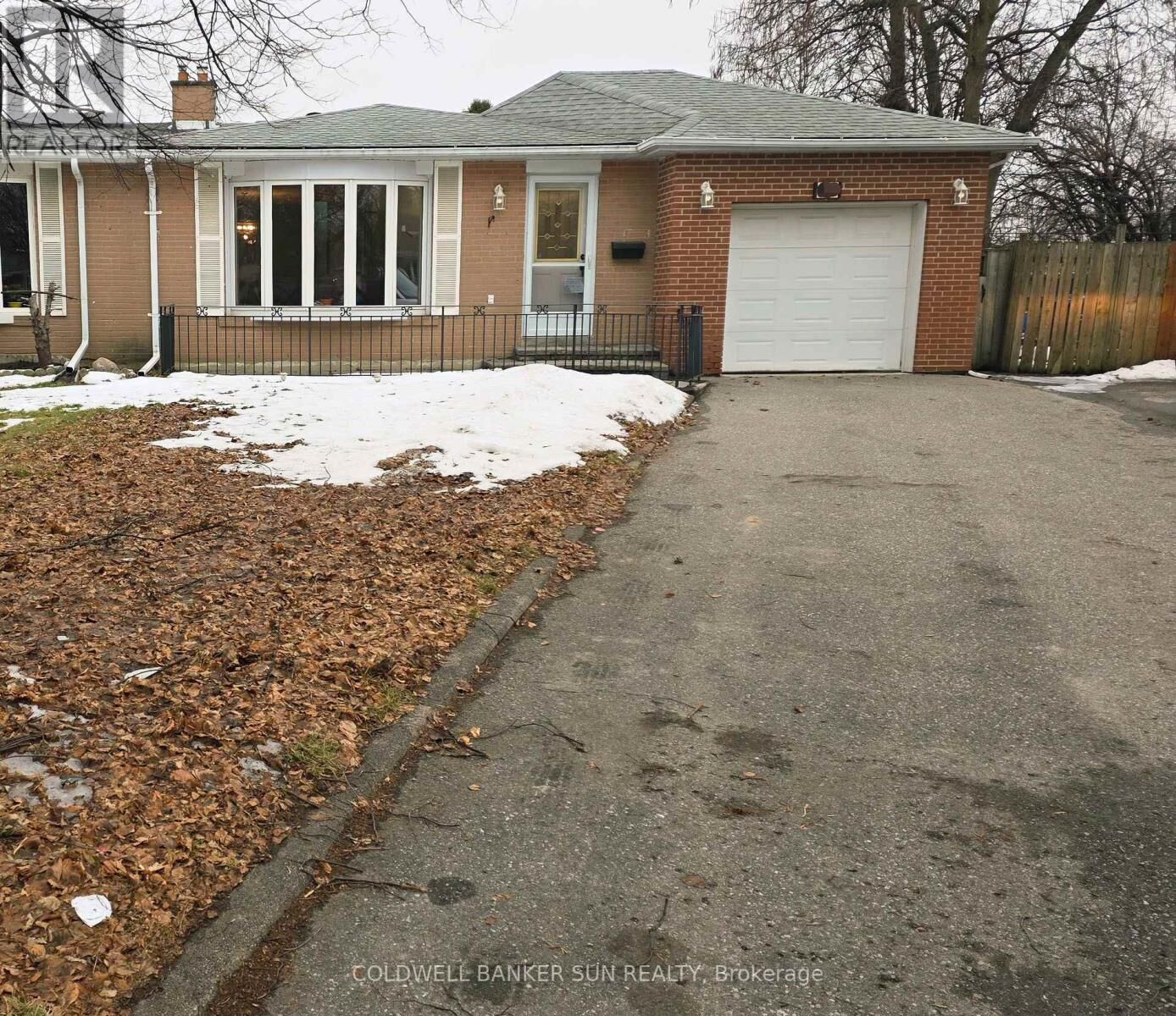 Property Photo:  23 Brookdale Crescent  ON L6T 1M8 
