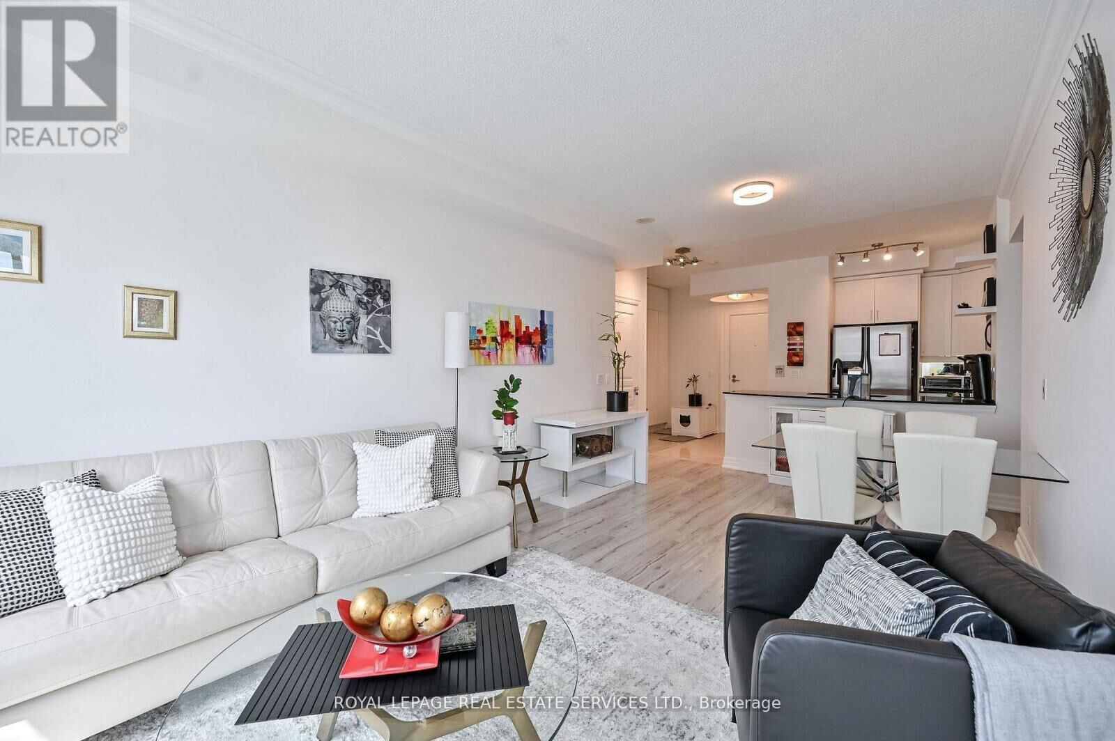 Property Photo: 2083 Lake Shore Boulevard West 1113 ON M8V 4G2