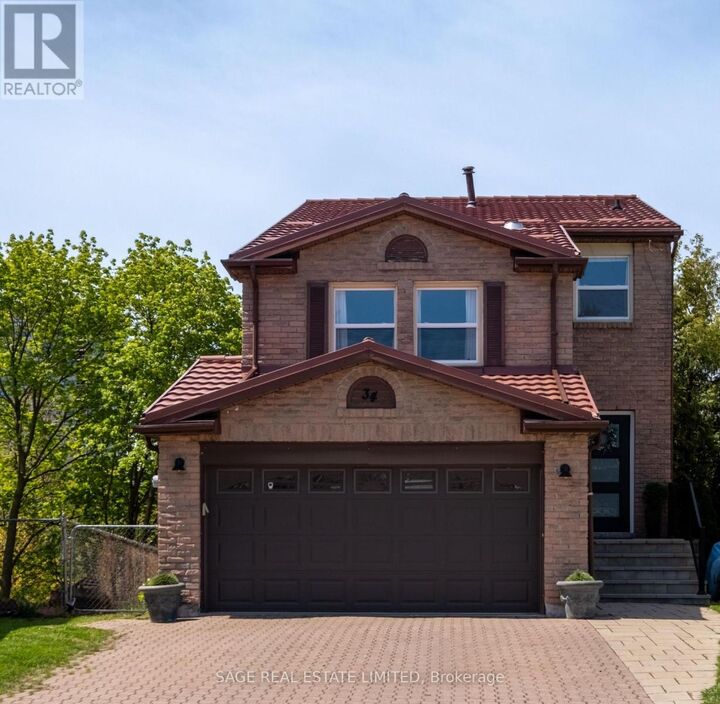 Property Photo: 34 Tambrook Drive ON M1W 3L9