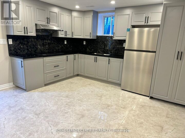 Property Photo:  42 Kambalda Road Bsmt  ON L7A 0C3 