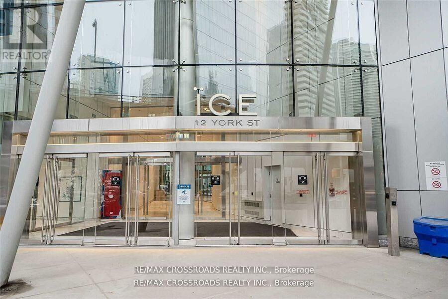 Property Photo: 12 York Street 2709 ON M5J 0A9