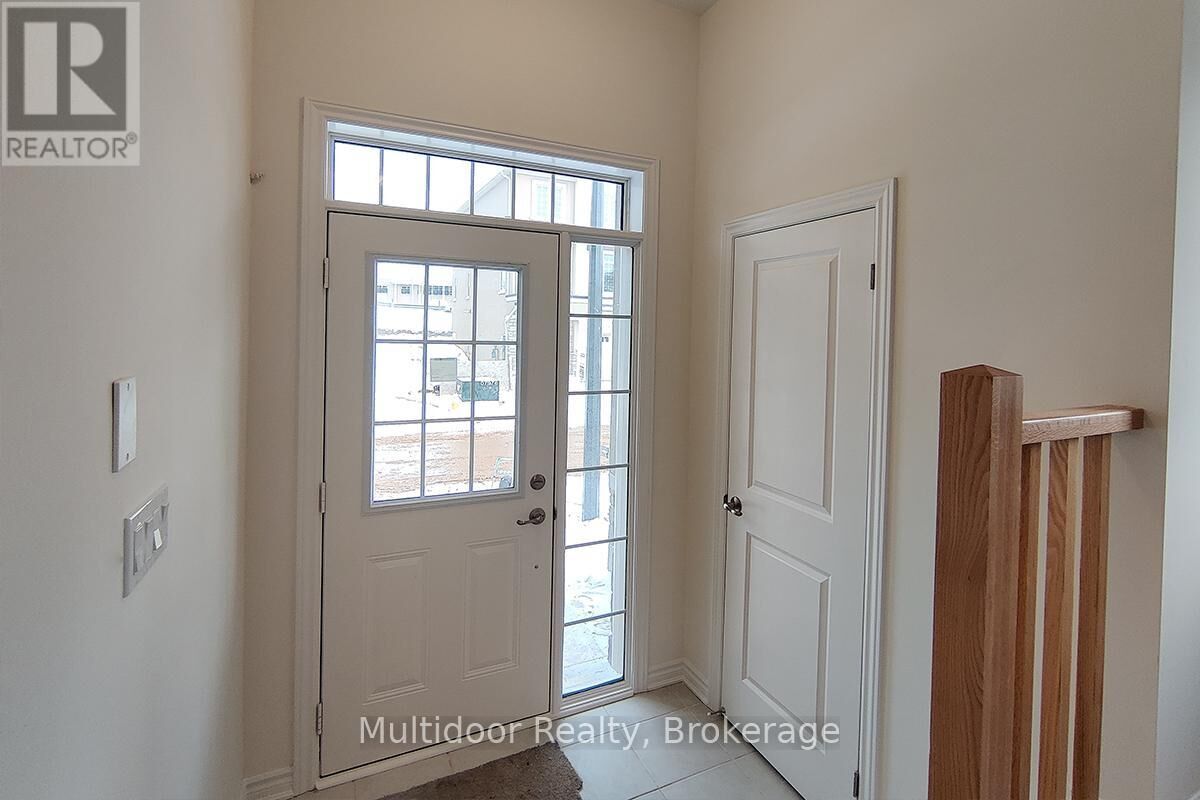 Property Photo:  305 Garner Road West 67  ON L9G 3K9 