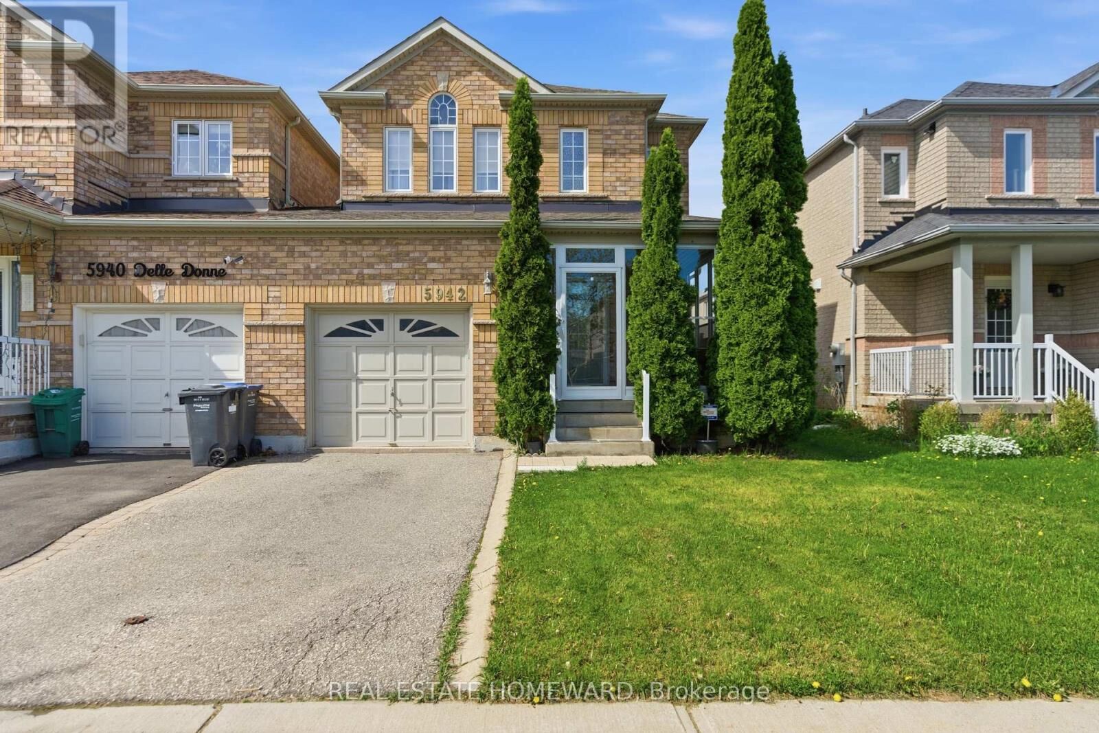Property Photo:  5942 Delle Donne Drive  ON L5M 7A2 
