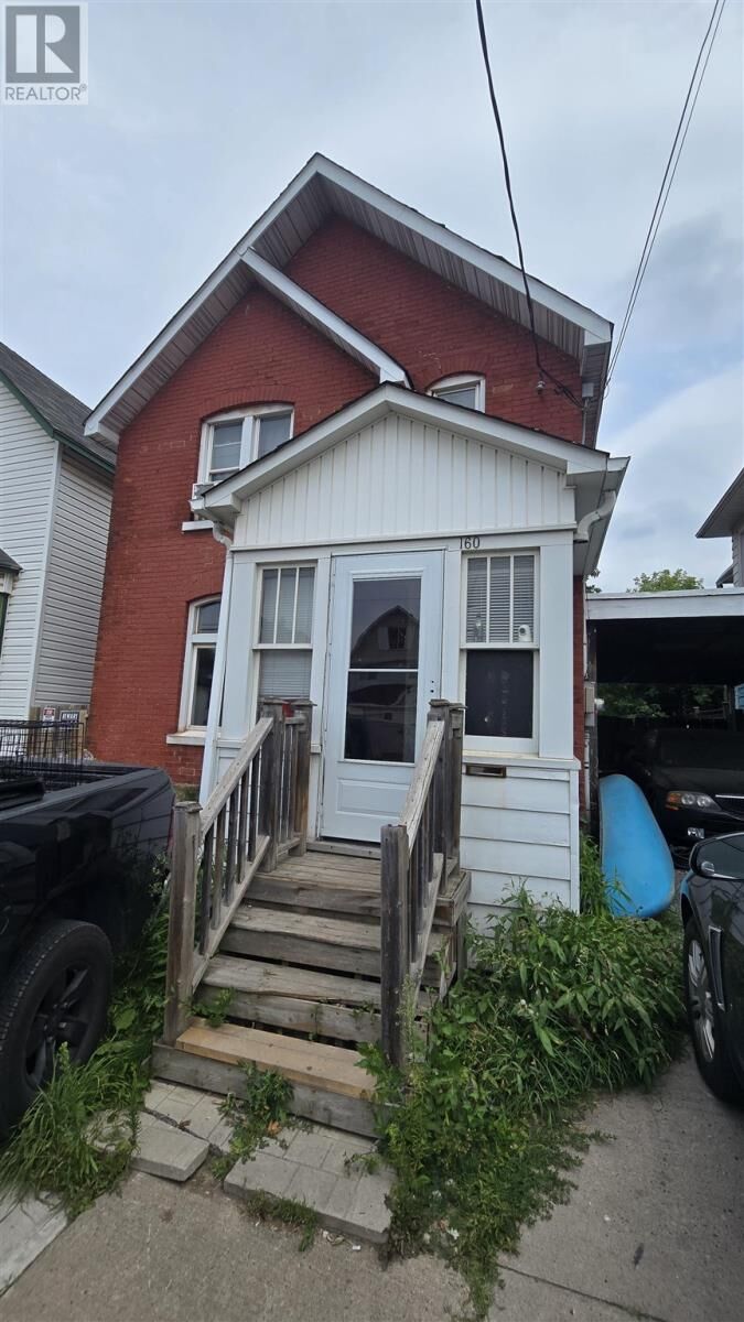 Property Photo: 160 Albert St ON P6A 2J3