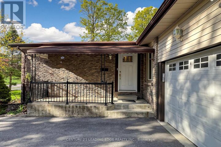 Property Photo: 323 Waratah Avenue ON L3Y 5J3