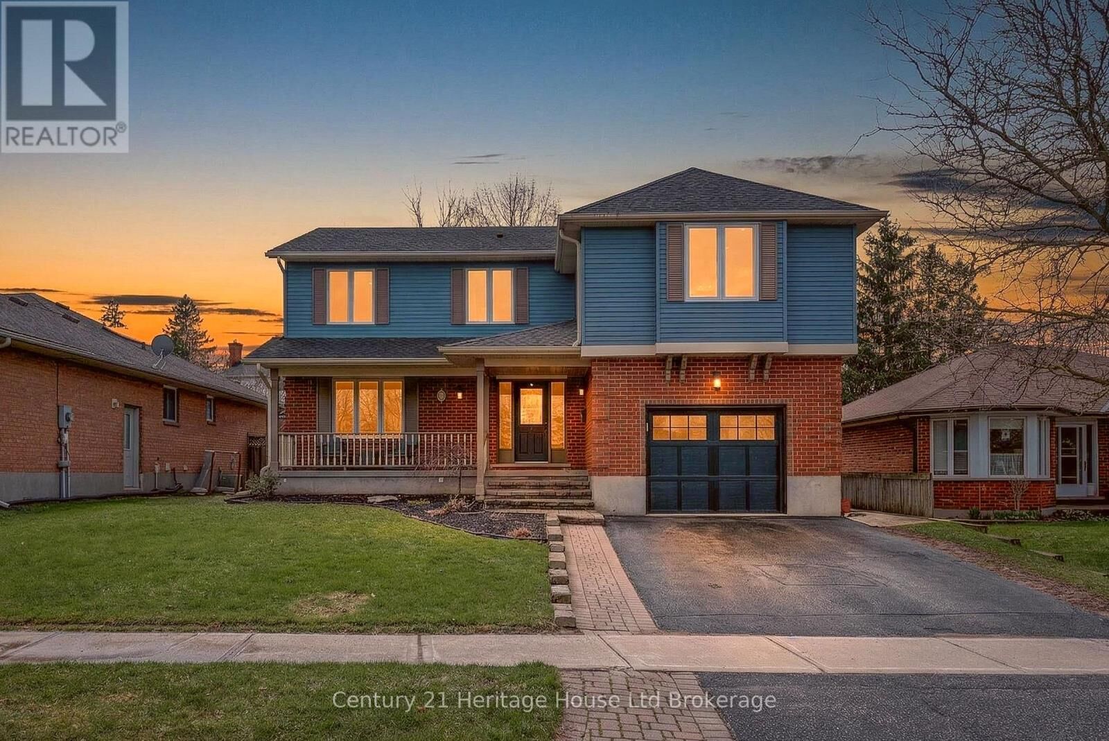Property Photo:  94 Mason Drive  ON N5C 4A2 