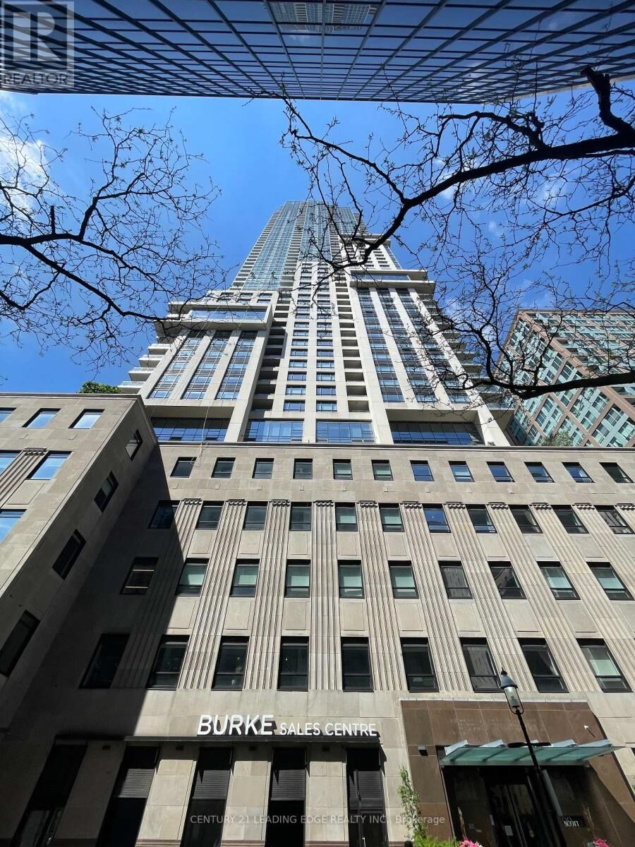 Property Photo: 88 Scott Street 2705 ON M5E 0A9