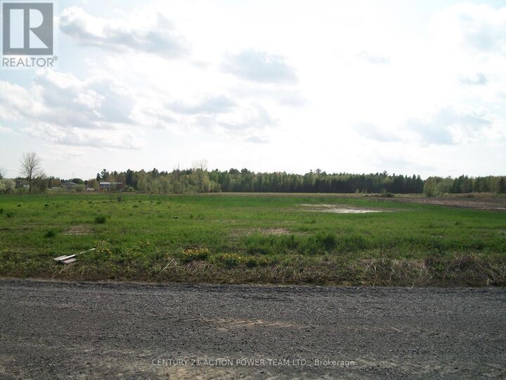 Photo de la propriété:  Montee Millaire Road  ON K0A 1M0 