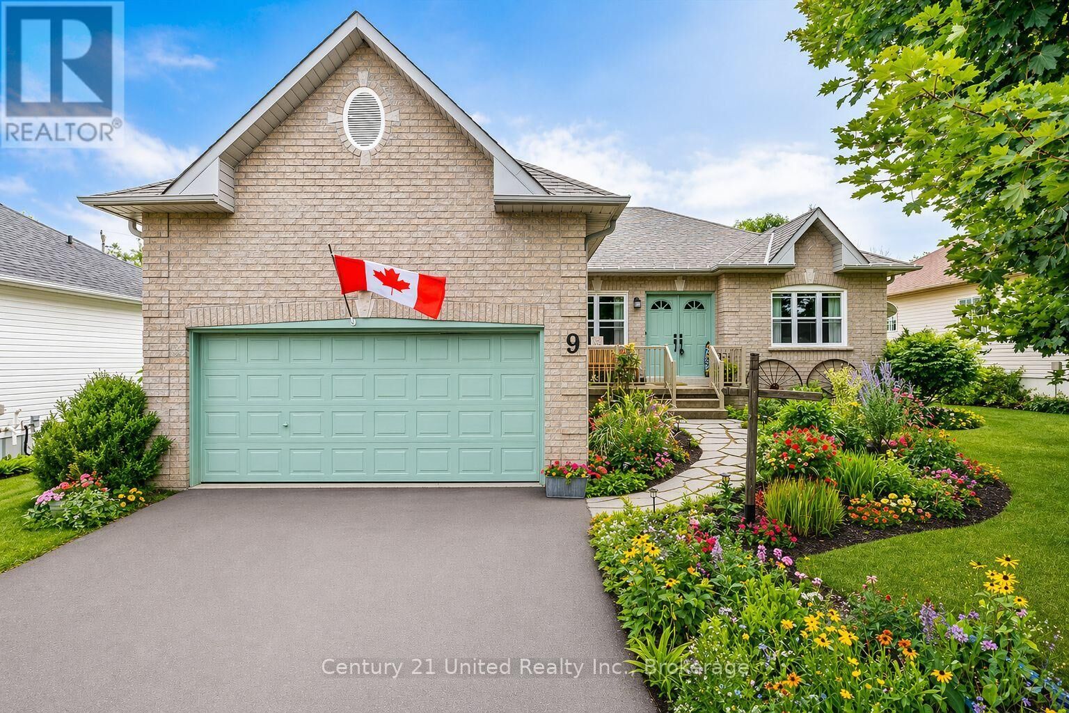 Property Photo: 9 Brookside Street ON L0A 1G0