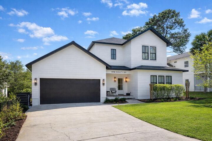 Property Photo: 186 Bramble Street FL 32459