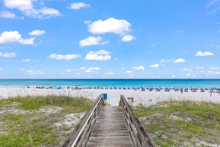 Property Photo:  114 Mainsail Drive Unit 322  FL 32550 