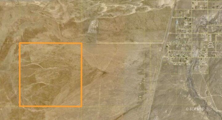 Property Photo:  Sec 19 Twn 37 Rng 38 -  Acres 630.72  NV 89445 