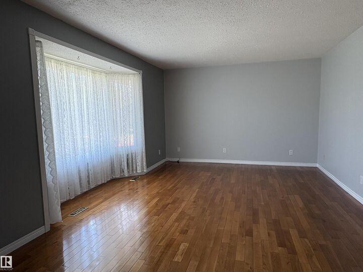 Property Photo: 5451 Circle Drive AB T0A 1A0