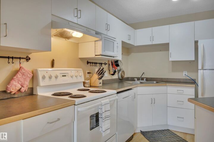 Property Photo:  11325 83 Street NW 326  AB T5B 4W5 