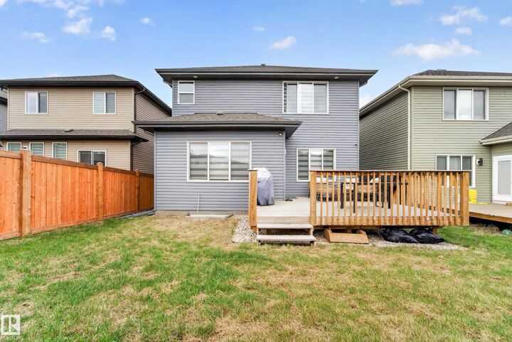 Property Photo:  1231 26 Street NW  AB T6T 2J9 
