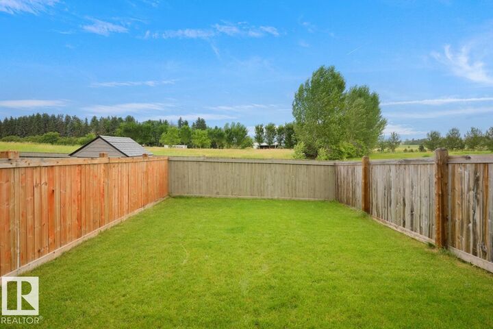 Property Photo: 1218 30 Avenue NW Bsmt AB T6T 0V7