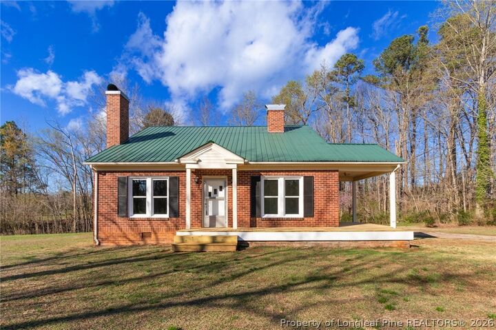 Property Photo:  2200 W Third Street  NC 27344 