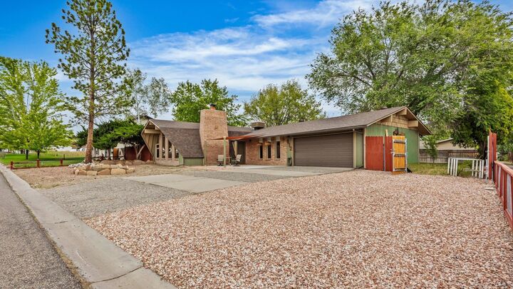 Property Photo:  612 Ronlin Drive  CO 81504 