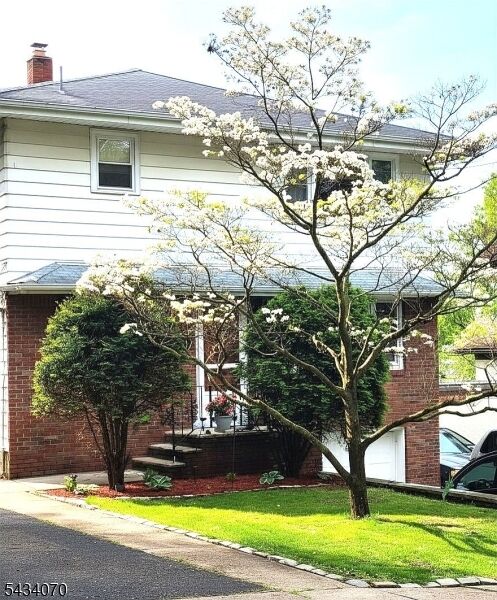 Property Photo:  29 Woodland Road  NJ 07003 