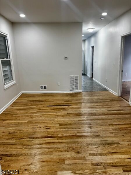 Property Photo:  1022 E 22nd St 1  NJ 07513 