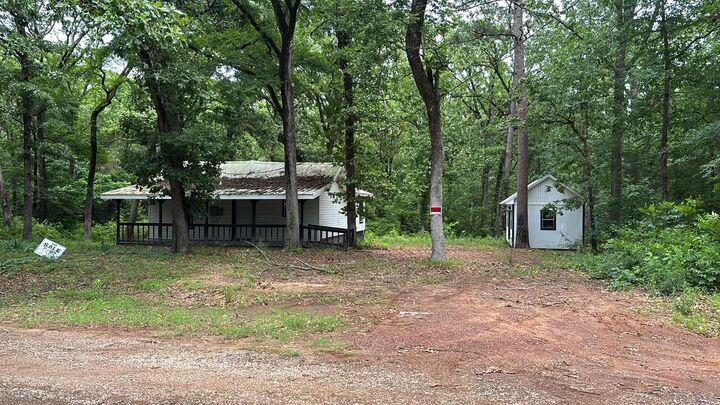 Property Photo: 253 Daffodil Lane TX 75457