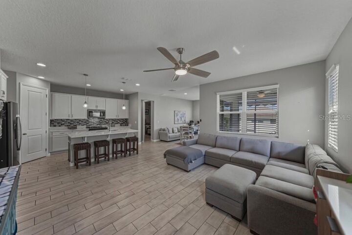 Property Photo:  295 Lake Smart Circle  FL 33881 