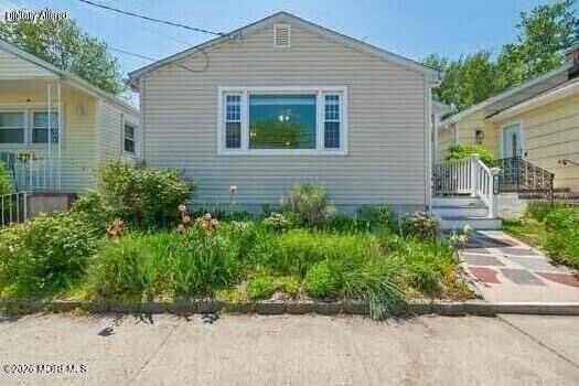 Property Photo:  136 Inskip Avenue  NJ 07756 