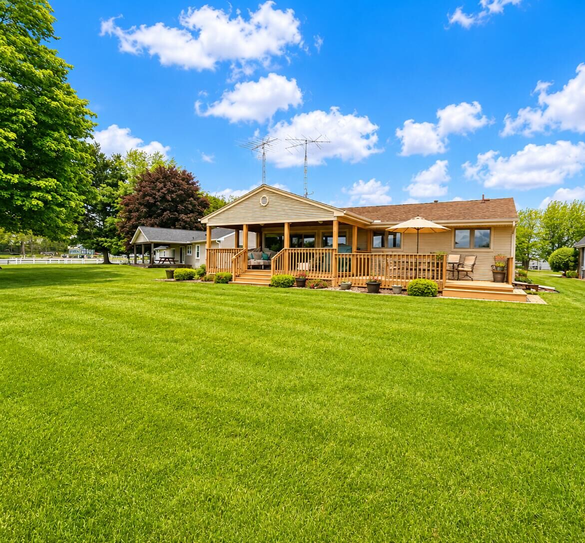 Property Photo: 173 S Grand Pointe Drive MI 49230