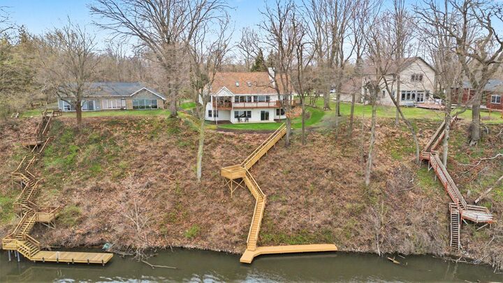 Property Photo:  9895 Lakeview Drive  MI 49103 