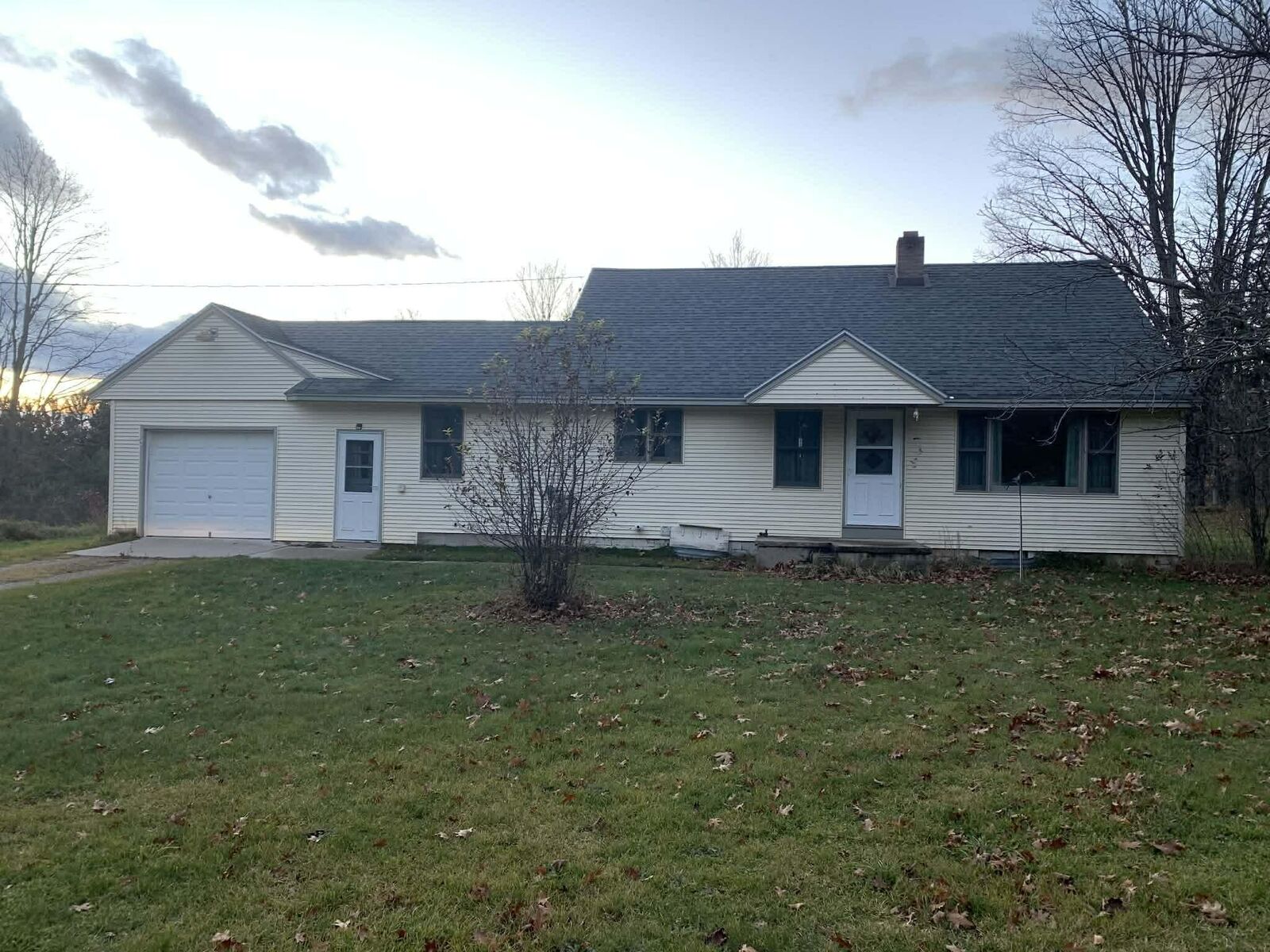 Property Photo: 6355 County Road 441 MI 49868