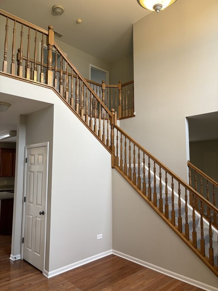Property Photo:  2912 Forest Creek Lane  IL 60565 