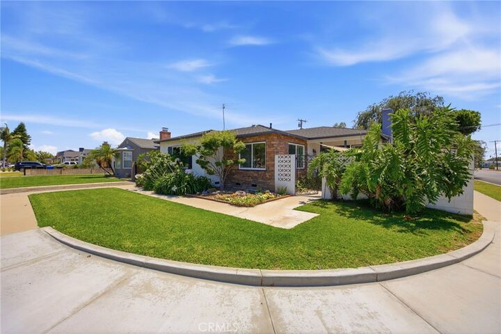 Property Photo:  11402 Bradhurst St  CA 90606 