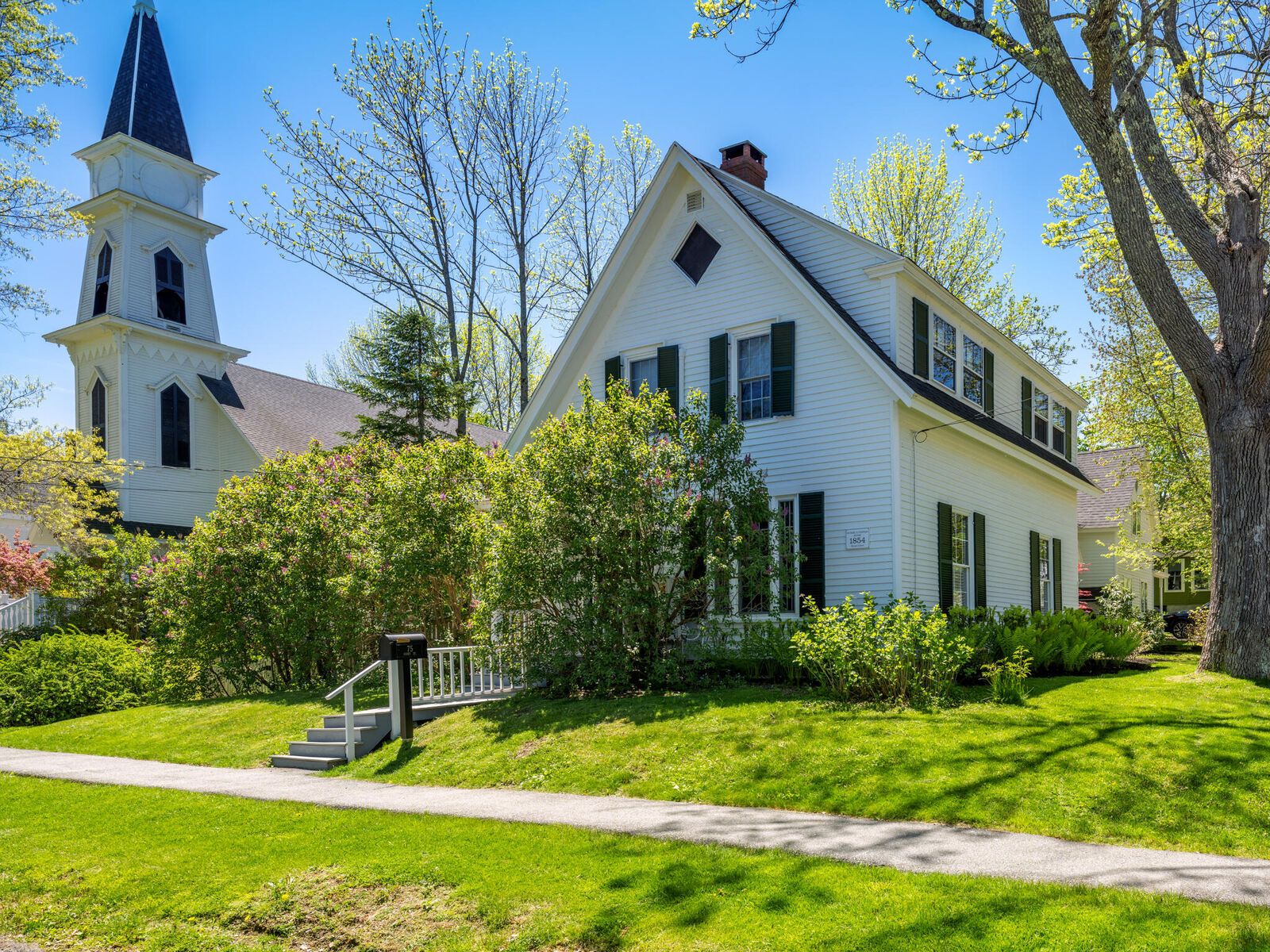 Property Photo: 75 Court Street ME 04915