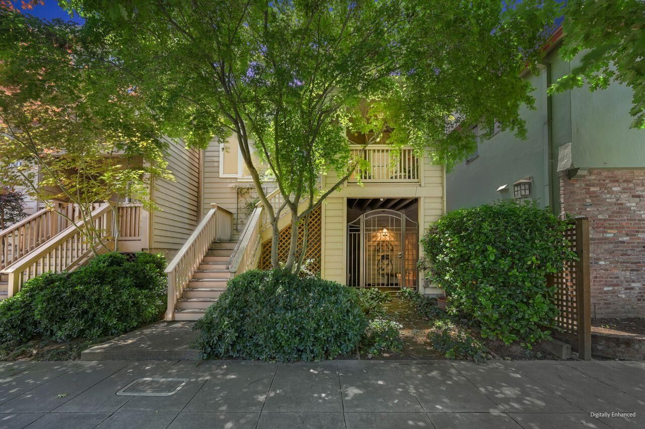 Property Photo:  1226 P Street  CA 95814 