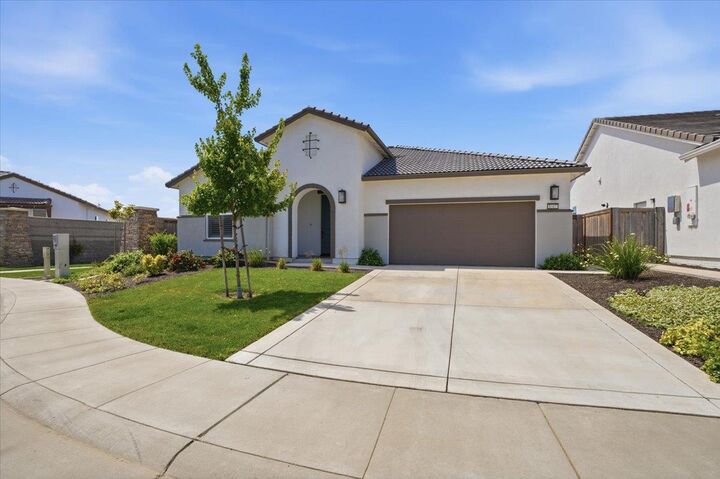 Property Photo: 8317 Evans Tree Drive CA 95747
