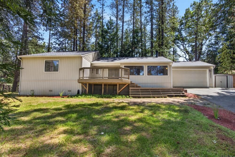 Property Photo:  5621 Daisy Circle  CA 95726 