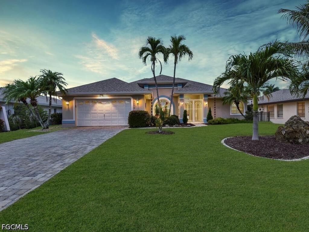 Property Photo: 5204 SW 3rd Avenue FL 33914