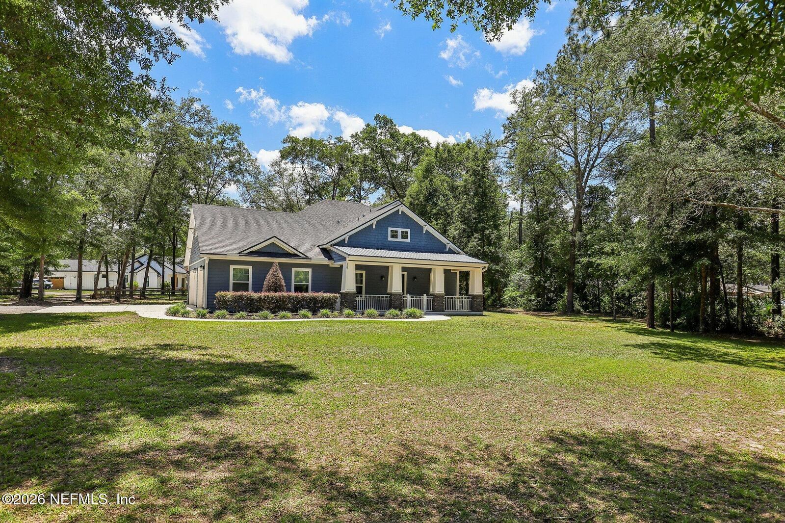 Property Photo: 552 Arthur Moore Drive FL 32043
