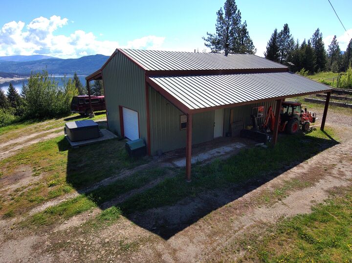 Property Photo: 101 W Harter Way WA 99141