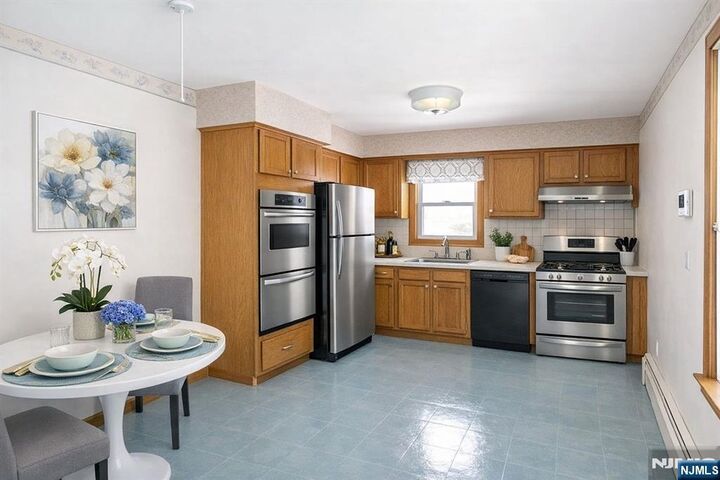 Property Photo:  29 Woodland Road  NJ 07003 