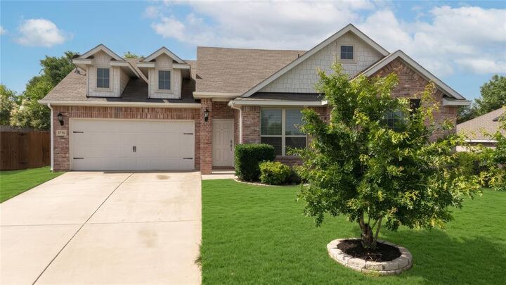 Property Photo: 3716 Jazmine Drive TX 76140