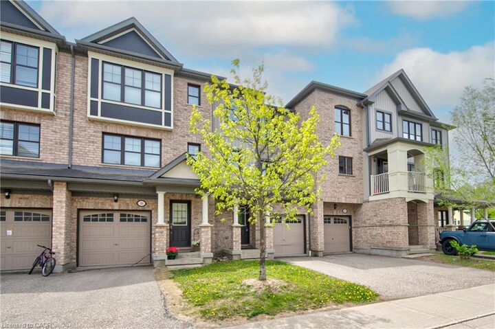 Property Photo:  701 Homer Watson Boulevard 59  ON N2C 0B5 